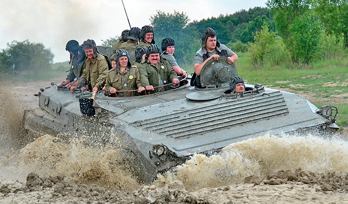 Panzer fahren in Prag